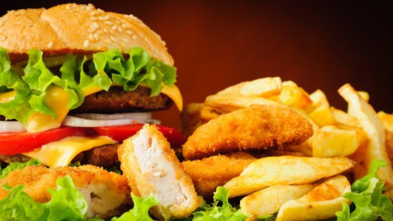The Impact of Junk Food on Your Health: Understanding the Risks and Consequences