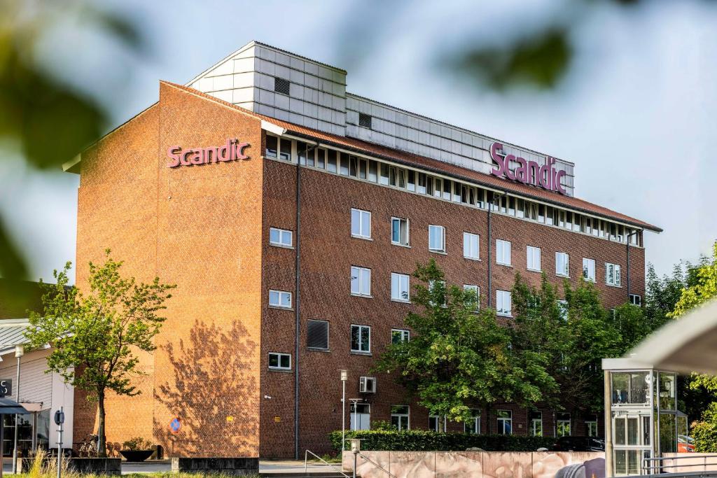 Erkundung des Paradieses für Alleinreisende: 12 Gründe, warum Scandic Hotels perfekt sind